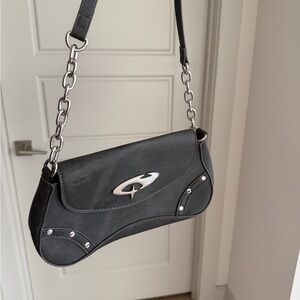 Elegant Black Shoulder Bag